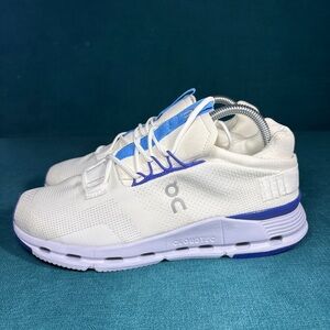 On Running Cloudnova White Blue CloudTec Running Shoes Men’s 7 / Women’s 8.5